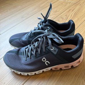 Size 7.5 - On Cloudflow Rock/Rose - 35-99234